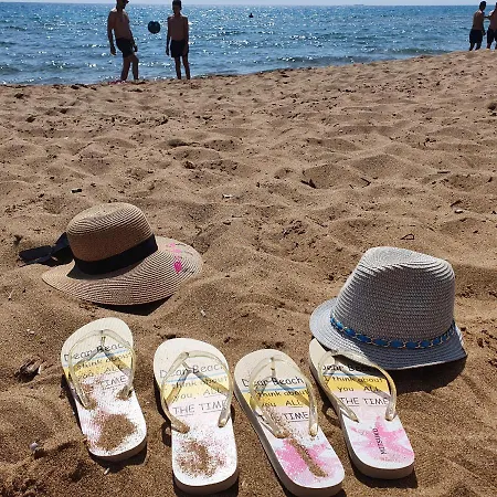 Villa σγουρής